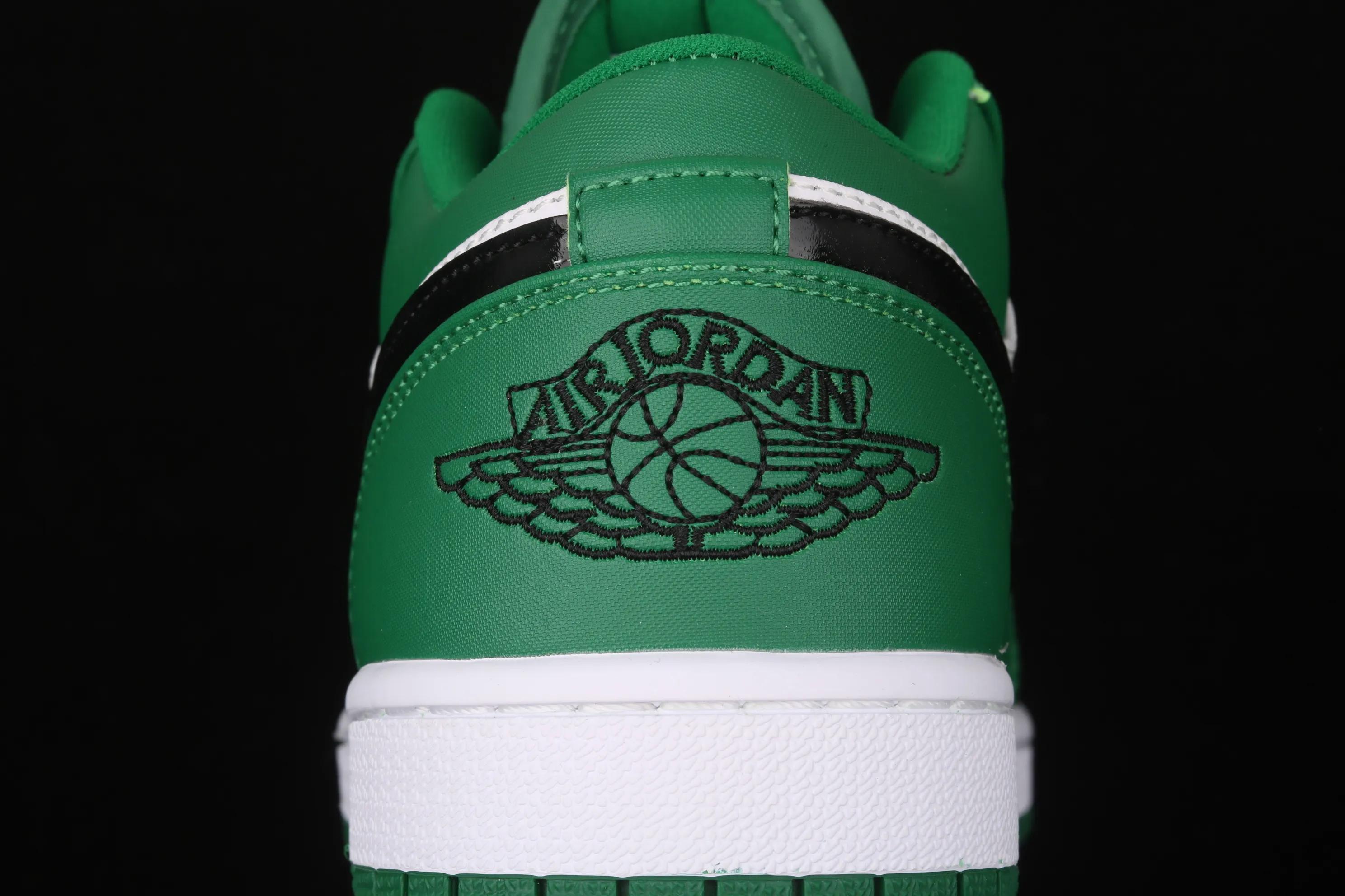 All categories Air Jordan Jordan series basketball shoes Air Jordan 1 Low New version Air Jordan 1 Low AJ1 Joe 1 low top leather cultural and leisure sports sneakers 553558-301